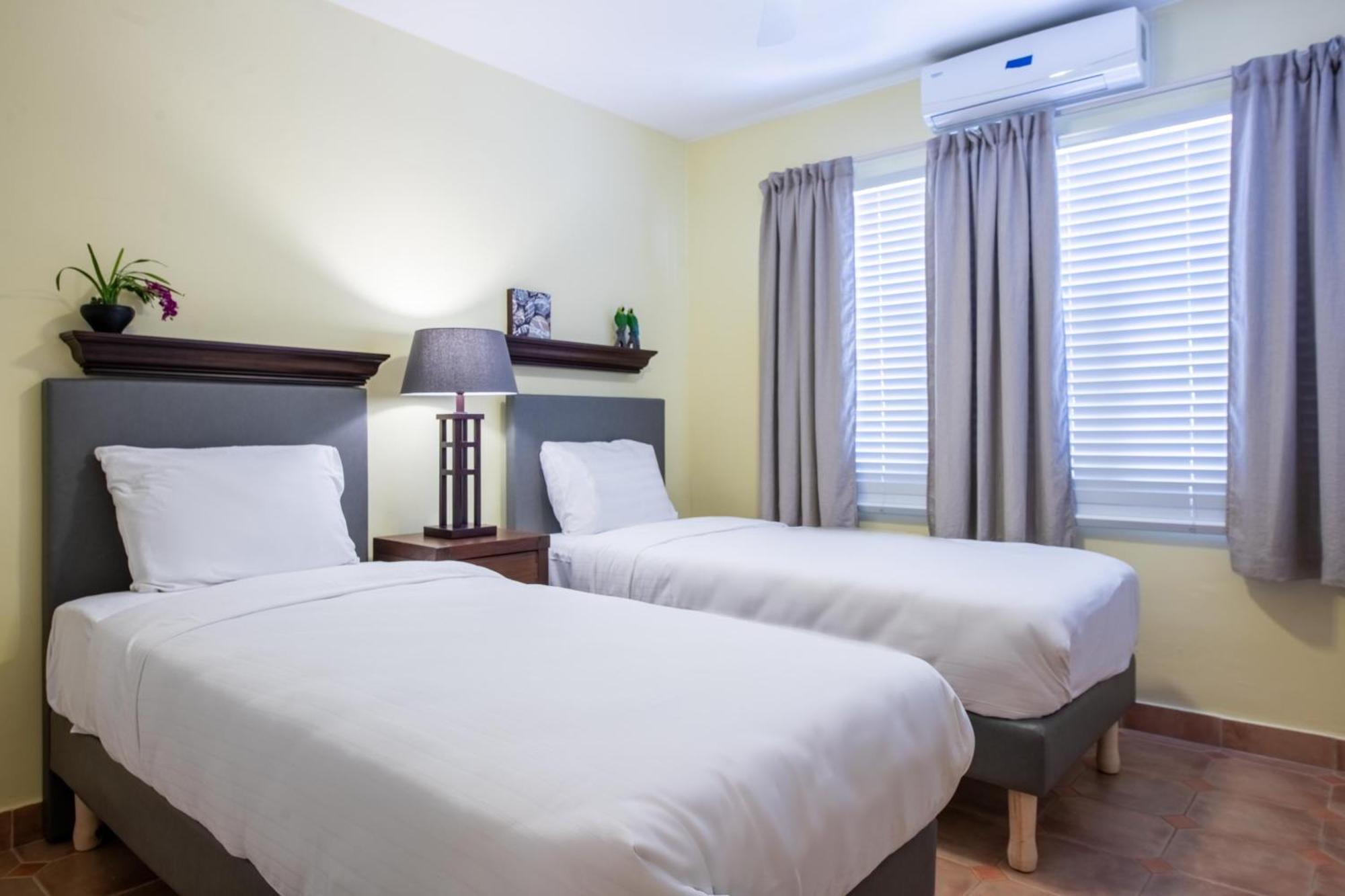 Curacao Luxury Holiday Rentals Willemstad Exterior foto